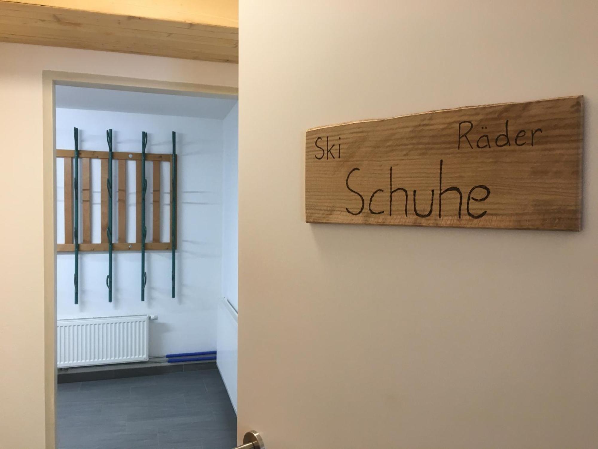 Gluexplatzl Appartements Am Wald 圣马丁安提奈各布里奇 外观 照片
