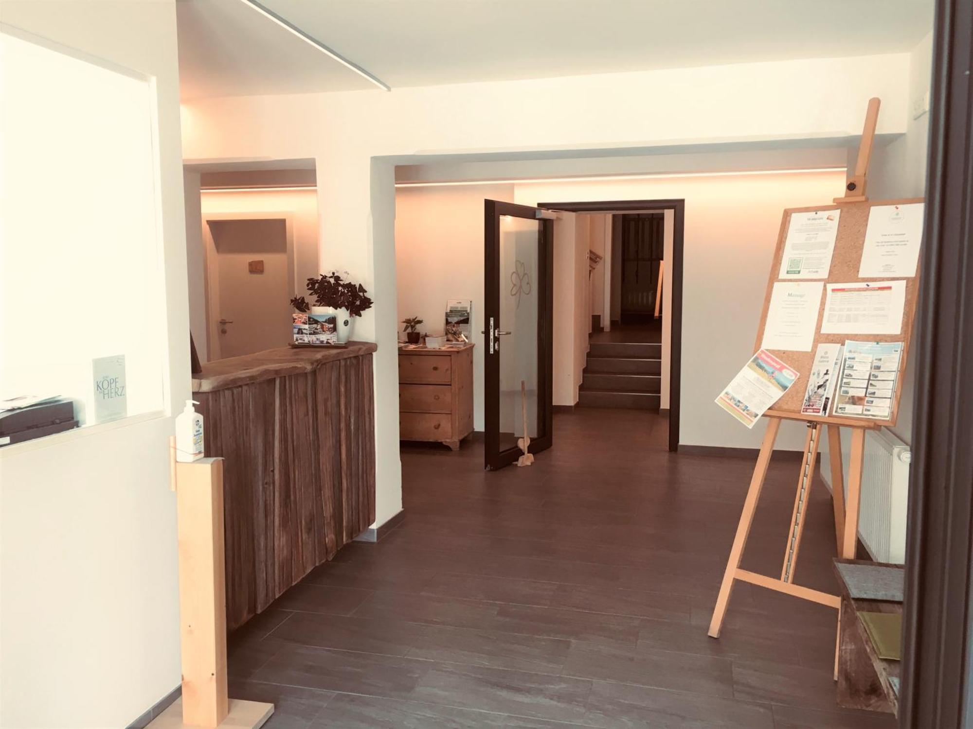 Gluexplatzl Appartements Am Wald 圣马丁安提奈各布里奇 外观 照片
