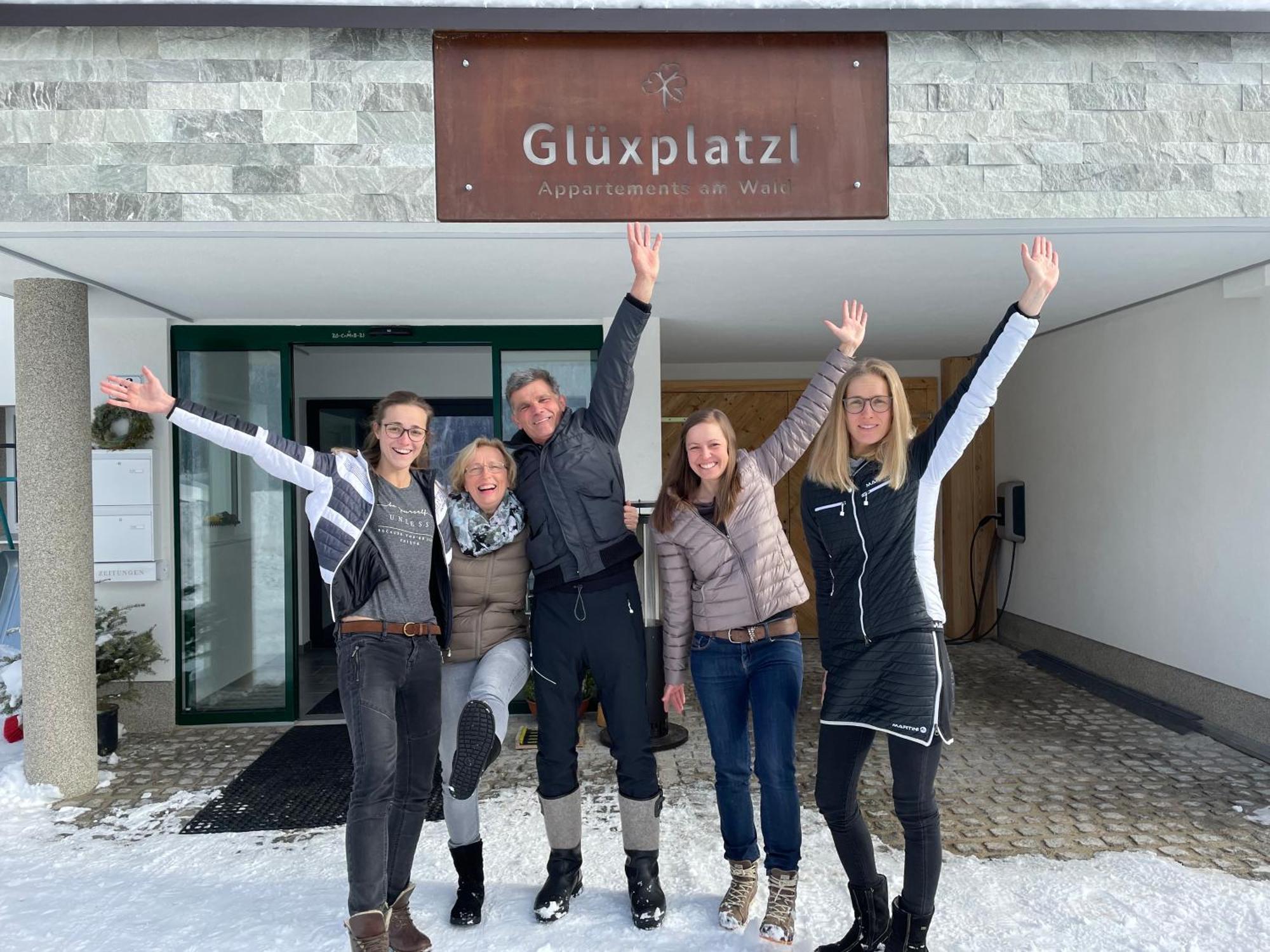Gluexplatzl Appartements Am Wald 圣马丁安提奈各布里奇 外观 照片