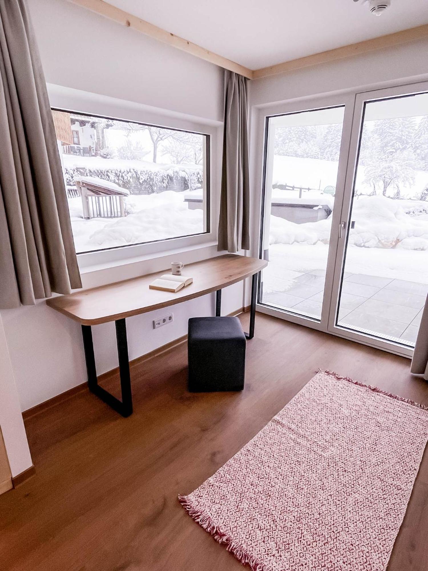 Gluexplatzl Appartements Am Wald 圣马丁安提奈各布里奇 客房 照片