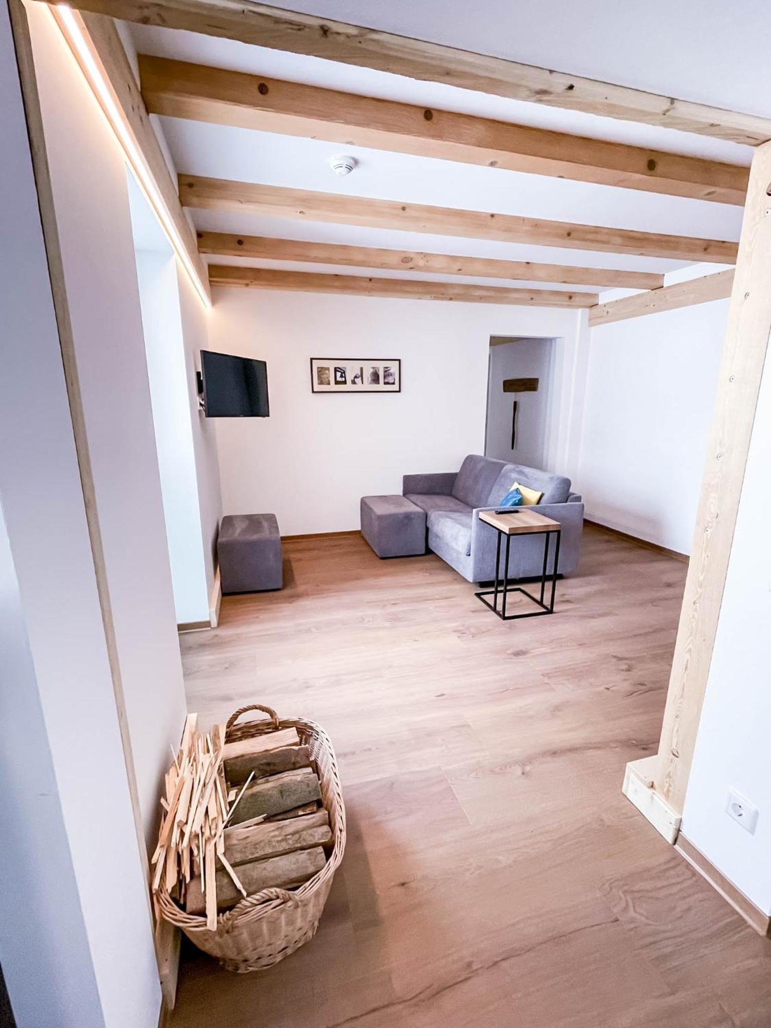 Gluexplatzl Appartements Am Wald 圣马丁安提奈各布里奇 客房 照片